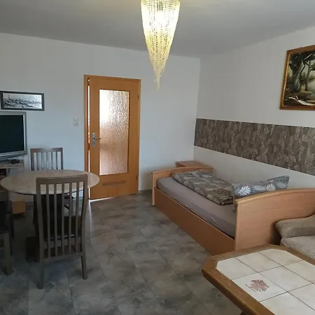 Apartment Happiness 2-zapp 1-og Hofgeismar-zentrum! *