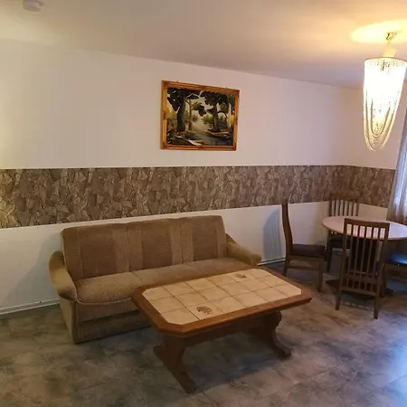 Happiness 2-zapp 1-og Hofgeismar-zentrum! *