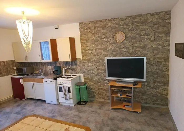 Happiness 2-zapp 1-og Hofgeismar-zentrum! *